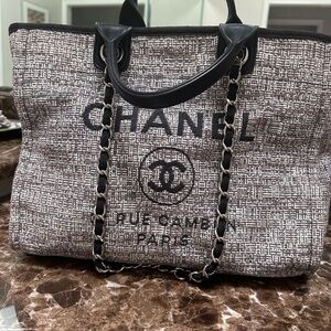 Chanel Deauville 31 Rue Cambon Tote Bag Used